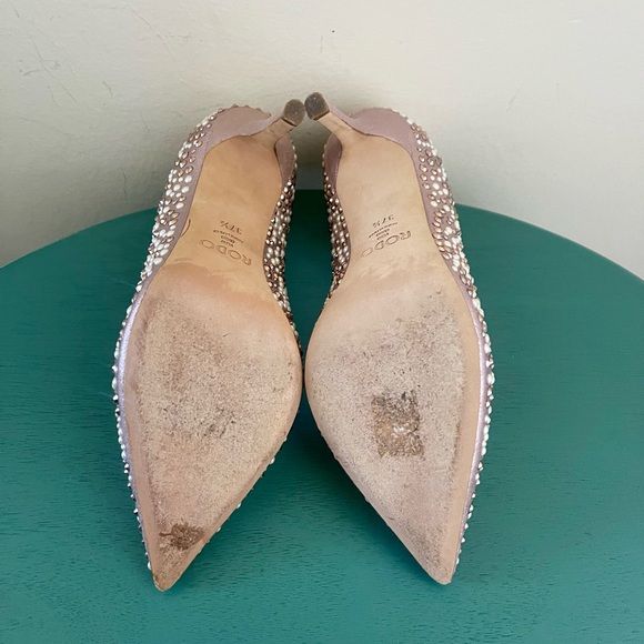 Rodo evening pump with pearls and crystals great condition size 37,5 runs US 7 - Picture 7 of 9
